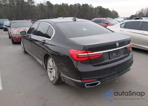 2016 BMW 750I z USA, uszkodzony, nr VIN WBA7F0C5XGGL99096